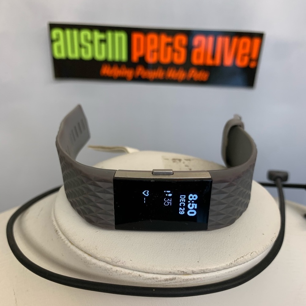 FitBit Charge 2 women’s fitness tracker Small band